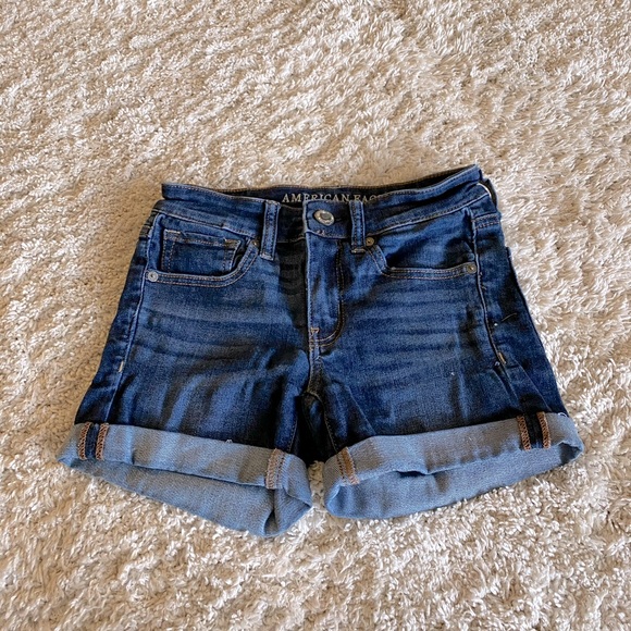 Woman’s Jean shorts - Picture 1 of 2